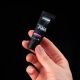Mini tubka pasty Curaprox Black is White 10 ml trzymana w dłoni – poręczna wersja podróżna