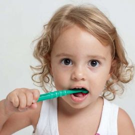 Szczoteczka do zębów dla dzieci Curaprox CS 4260 baby