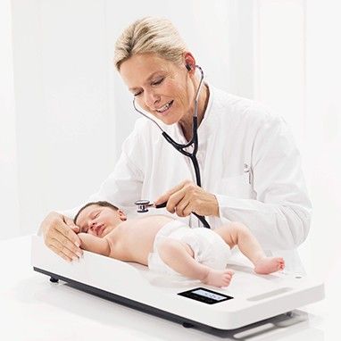 Wagi niemowlęce i przyrządy pomiarowe dla pediatrii
